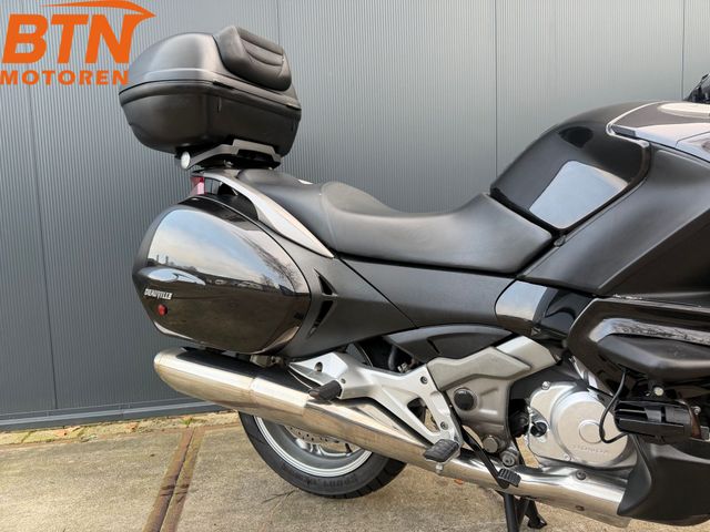 honda - nt-700-v-deauville