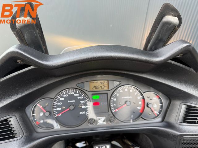 honda - nt-700-v-deauville