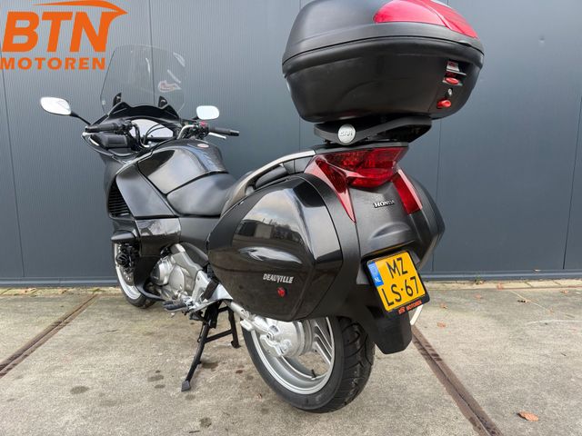 honda - nt-700-v-deauville