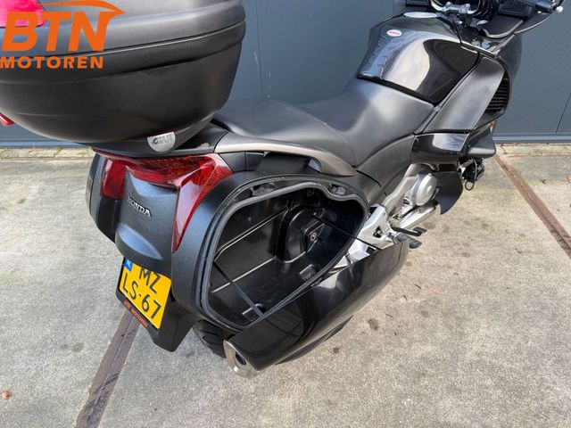 honda - nt-700-v-deauville