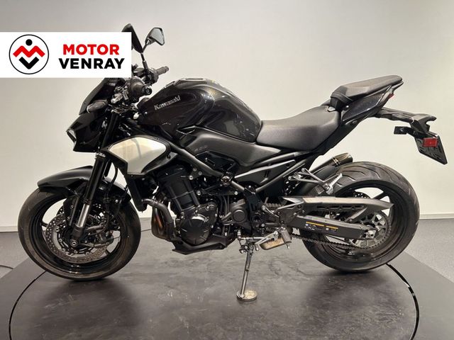 kawasaki - z900