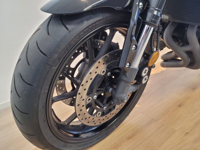 yamaha - xsr-900-abs