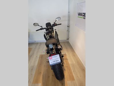 YAMAHA XSR 900 ABS – foto 4