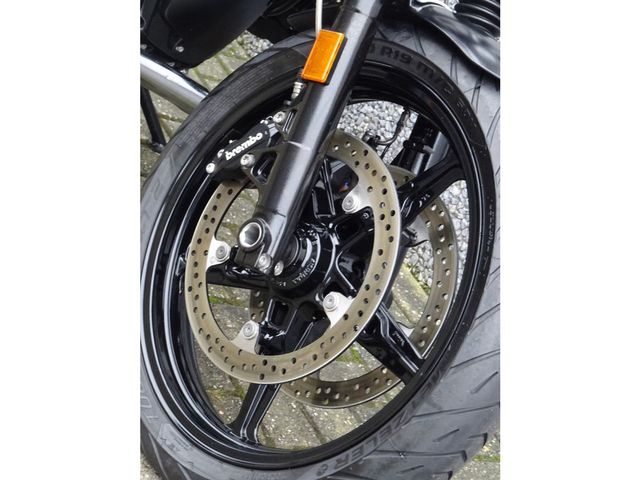 bmw - r-nine-t-scrambler