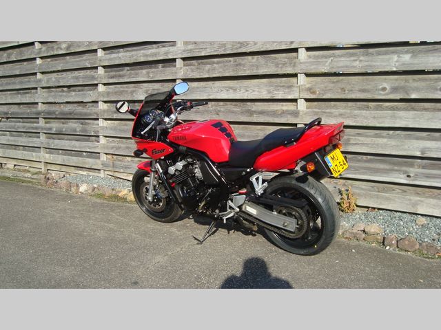 yamaha - fzs-600-fazer