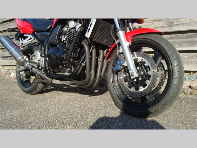yamaha - fzs-600-fazer