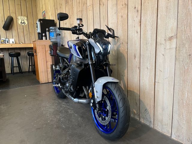 yamaha - mt-09-abs