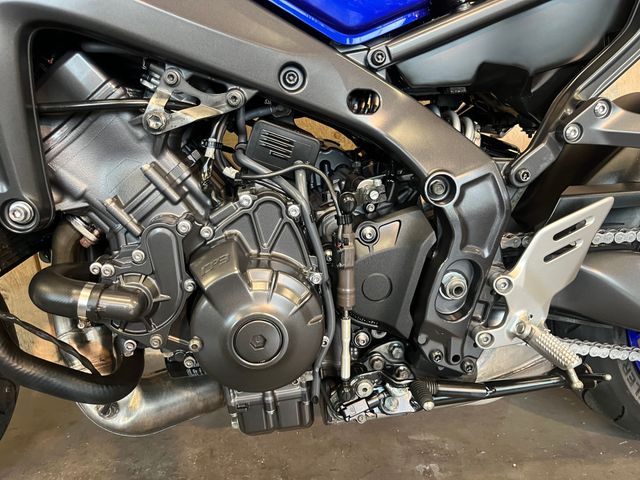 yamaha - mt-09-abs