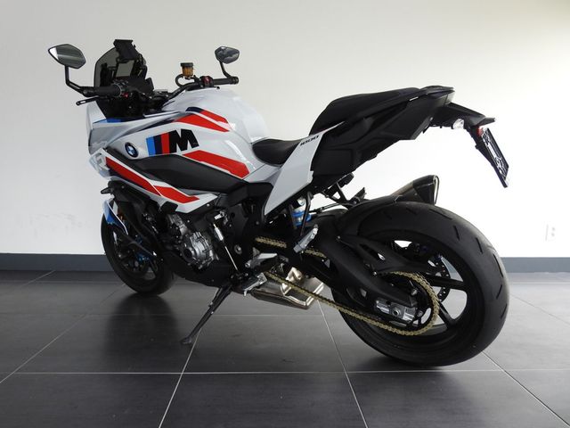 bmw - m-1000-xr