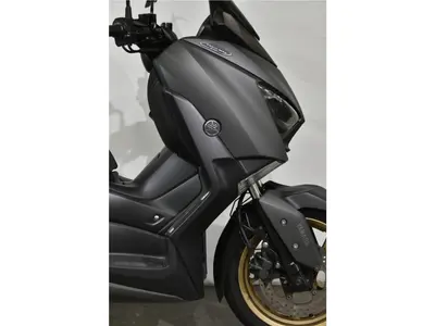 YAMAHA X MAX 300 TECH MAX – foto 2