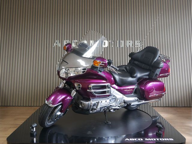honda - gl-1800-goldwing