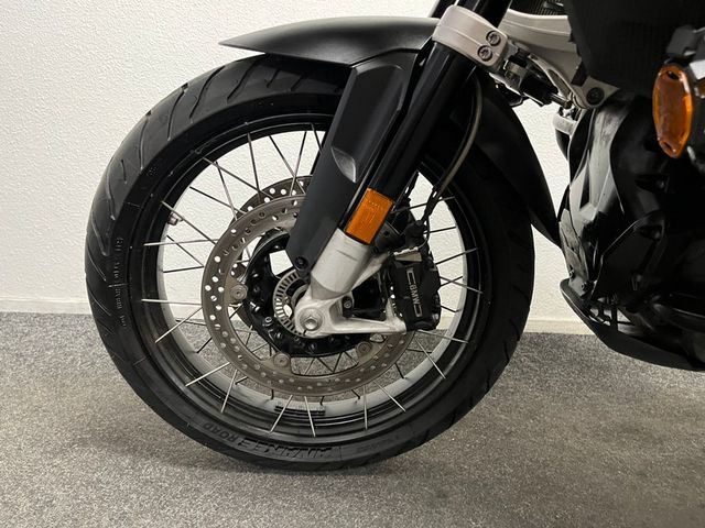 bmw - r-1250-gs-adventure