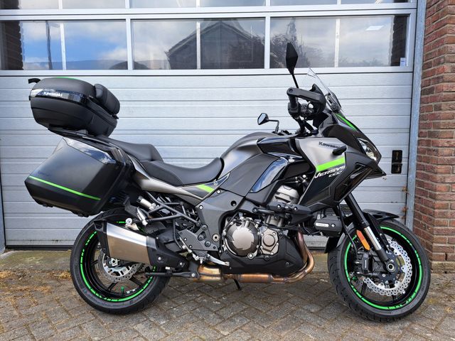 kawasaki - versys-1000-grand-tourer