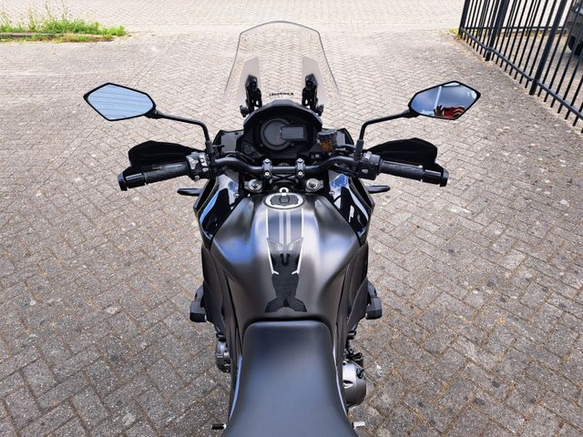 kawasaki - versys-1000-grand-tourer