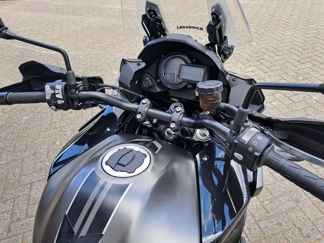 kawasaki - versys-1000-grand-tourer