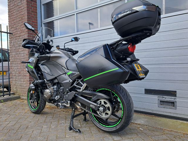 kawasaki - versys-1000-grand-tourer