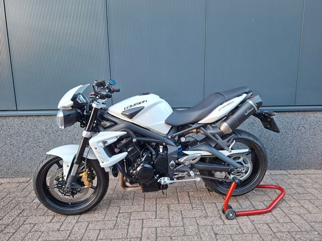 triumph - street-triple-765-r