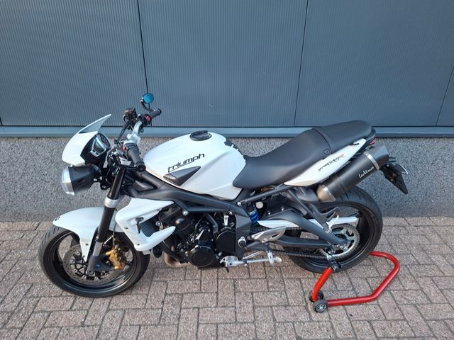 triumph - street-triple-765-r