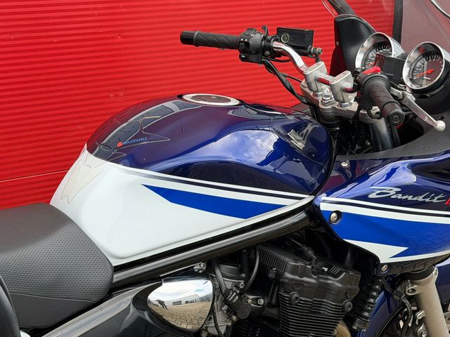 suzuki - gsf-1200-s-bandit