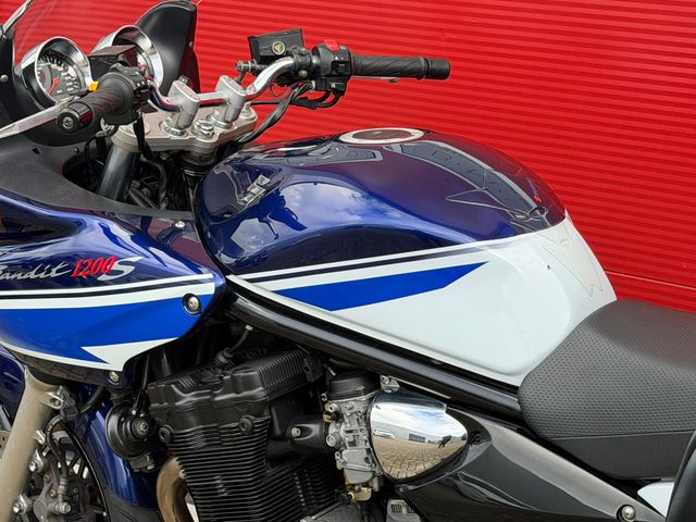 suzuki - gsf-1200-s-bandit