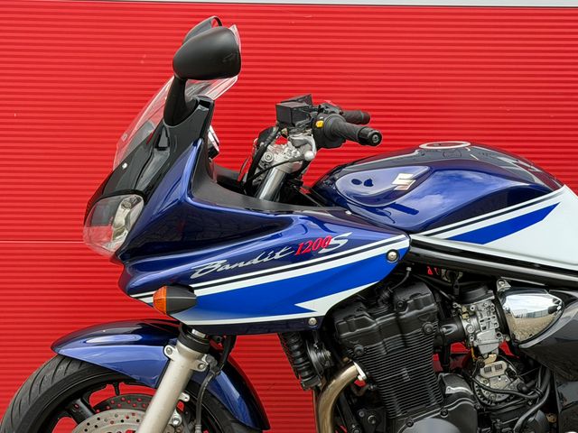 suzuki - gsf-1200-s-bandit