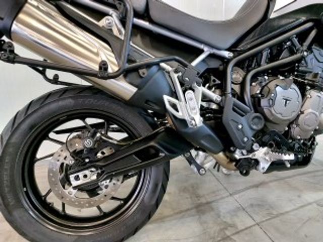 triumph - tiger-900-gt