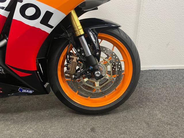 honda - cbr-1000-rr-fireblade-c-abs