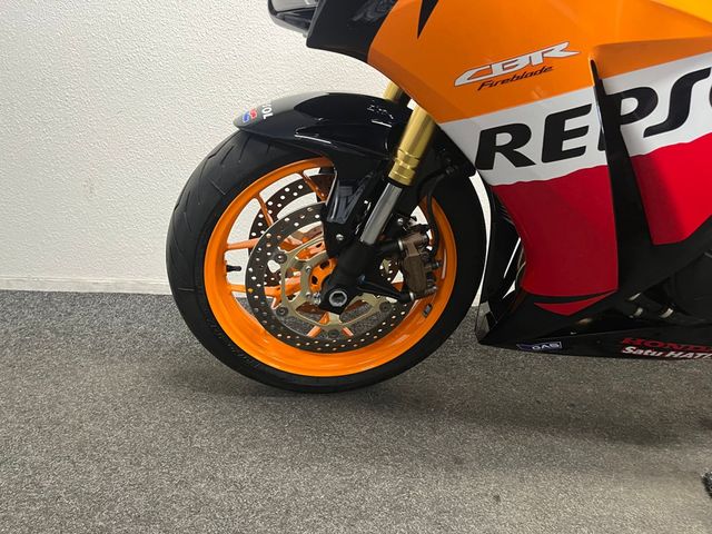 honda - cbr-1000-rr-fireblade-c-abs