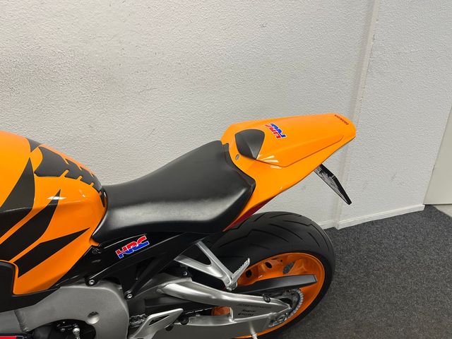 honda - cbr-1000-rr-fireblade-c-abs