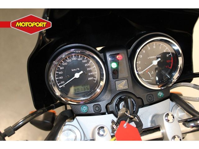 honda - cb-900-f-hornet