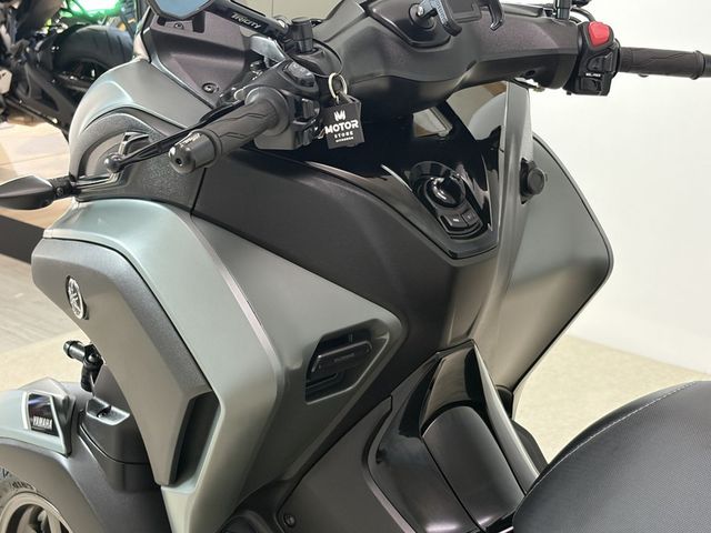yamaha - tricity-300