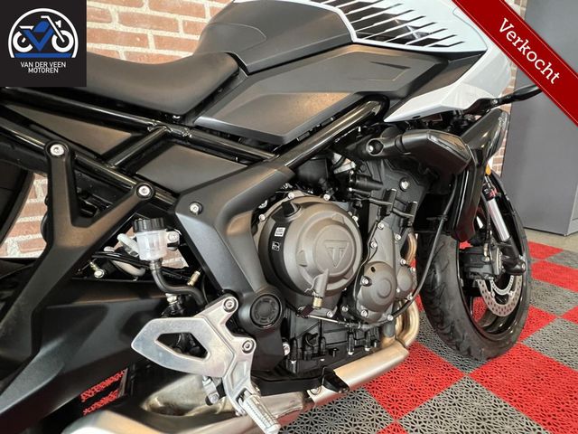 triumph - tiger-sport-660