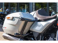 Harley-Davidson Fltrxstse Road Glide CVO ST / Roadglide BTW-Motor! 2025 occasion – foto 18 van 20