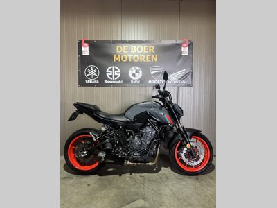 YAMAHA MT 07 – foto 2