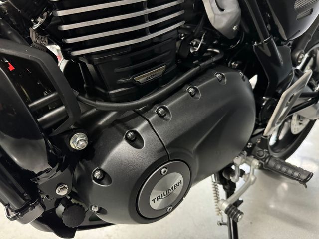 triumph - speed-400