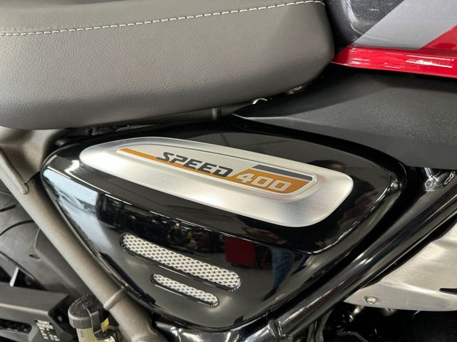 triumph - speed-400