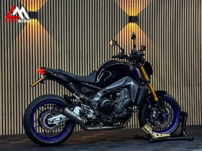 YAMAHA MT 09 SP – foto 3