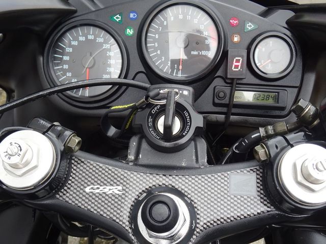 honda - cbr-600-f