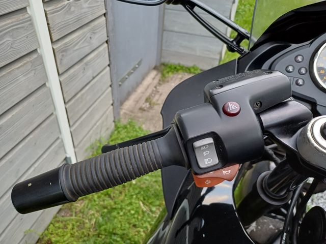 bmw - r-1100-s