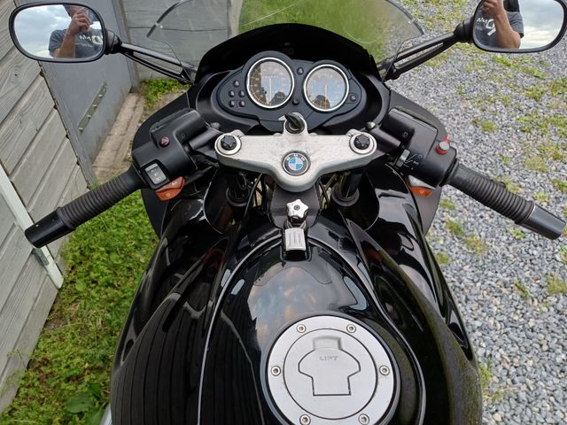 bmw - r-1100-s