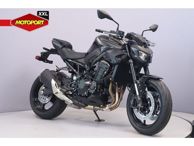 kawasaki - z900