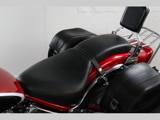 yamaha - xvs-650-dragstar