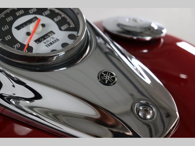 yamaha - xvs-650-dragstar