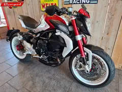 MV Agusta Brutale 800 Dragster RR 2015 occasion – foto 3 van 7