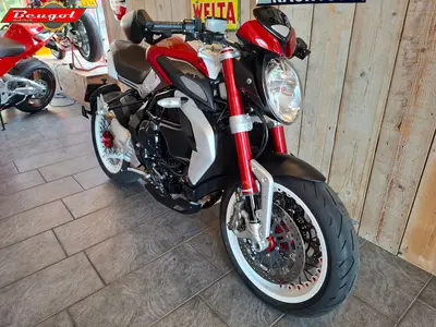 MV AGUSTA DRAGSTER 800 RR – foto 2
