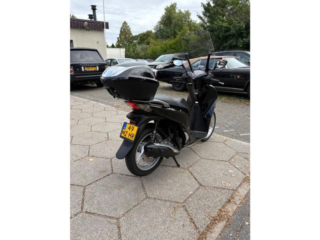 honda - sh-125i-c-abs
