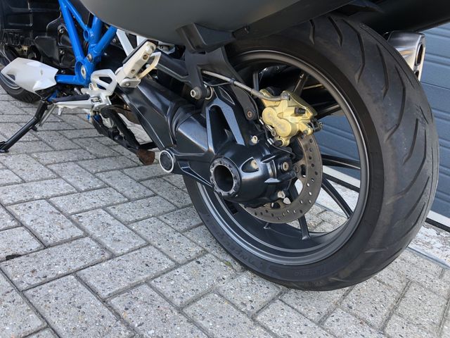 bmw - r-1200-r-abs