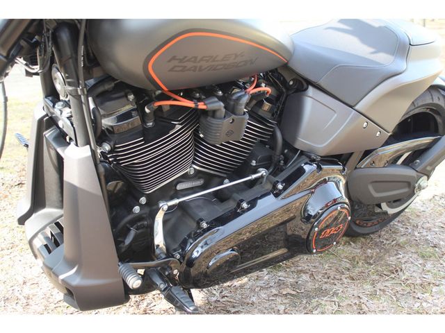 harley-davidson - softail-fxdr-114