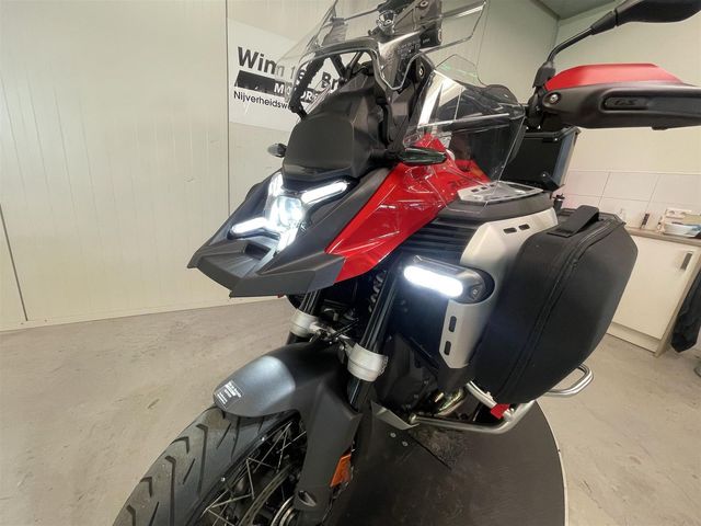 bmw - r-1300-gs-adventure