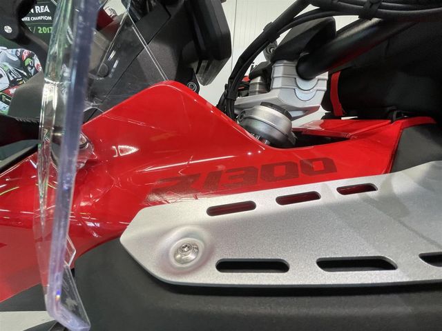 bmw - r-1300-gs-adventure